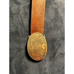 Guess Genuine Italian Leather 42 inch Belt With Silver Buckle